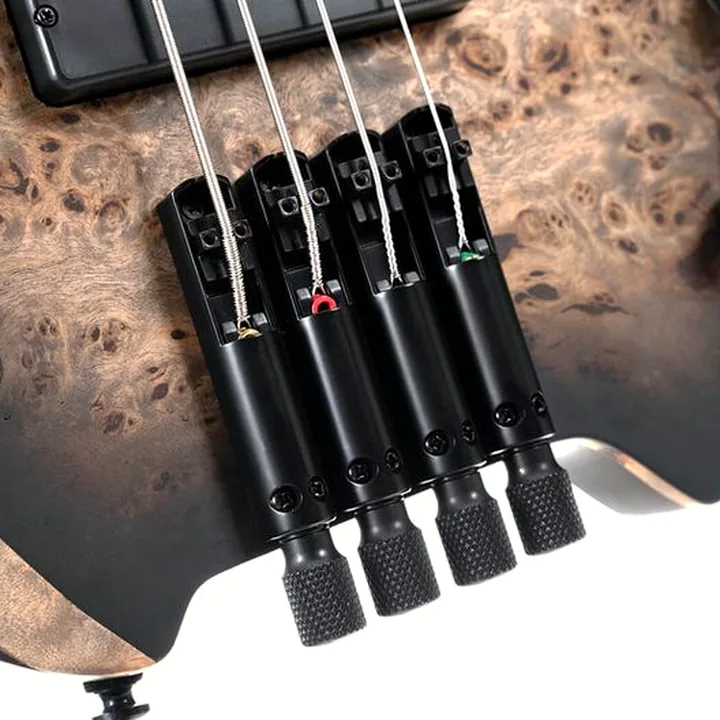 La basse Cort Space 4 Star Dust Black , Test, Avis
