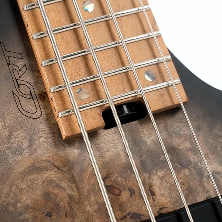La basse Cort Space 4 Star Dust Black , Test, Avis