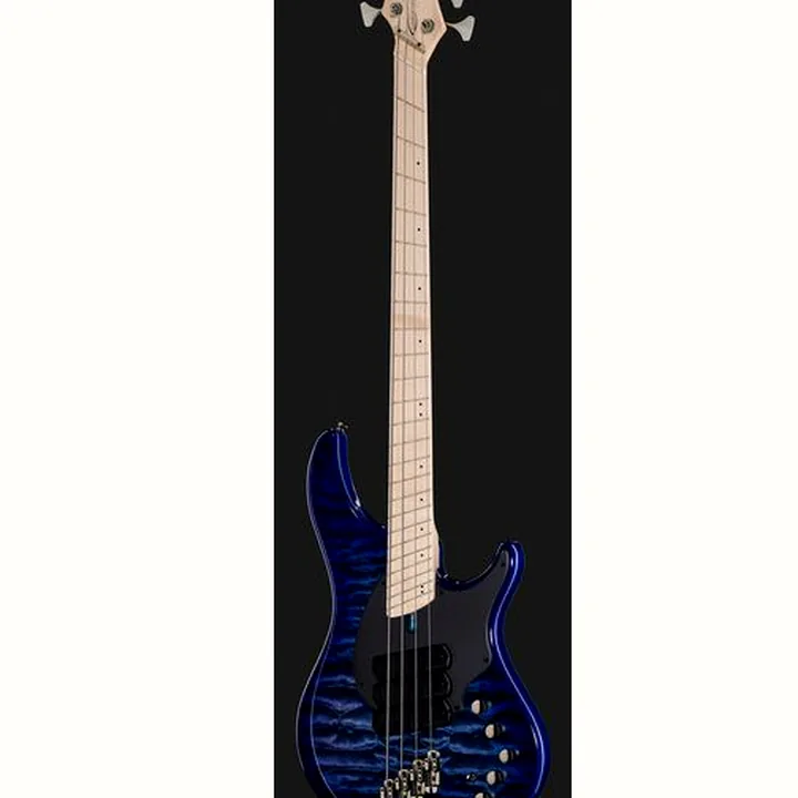 La basse Dingwall CB3 Combustion 4 Indigo Burst , Avis, Test