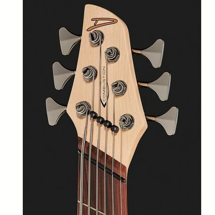 La basse électrique Dingwall CB3 Combustion 6 NAT PF – Test, Avis & Comparatif