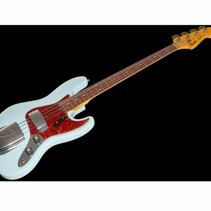 La basse électrique Fender 64 J-Bass SB Journeyman Relic Avis & Test