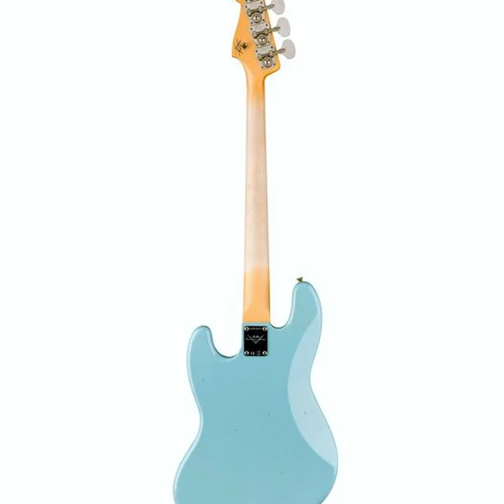 La basse électrique Fender 66 J Bass Journeyman RW ADB Avis & Test