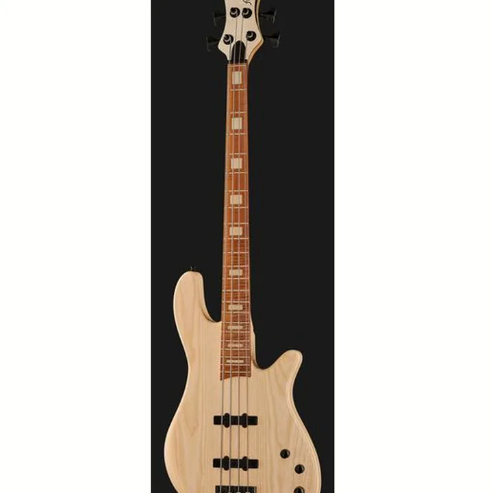 La basse électrique Franz Bassguitars Merak 4 SN Ash Avis, Test, Comparatif