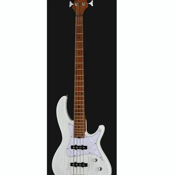 La basse électrique Harley Benton JJ-45OP White Test et Avis