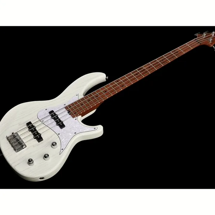 La basse électrique Harley Benton JJ-45OP White Test et Avis