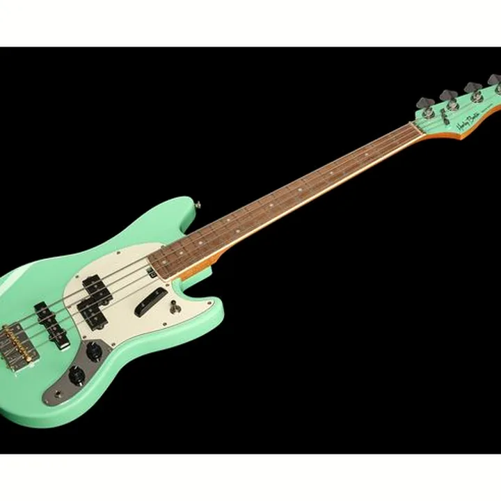 La basse électrique Harley Benton MV-4MSB Seafoam Green w/Case Avis et Test