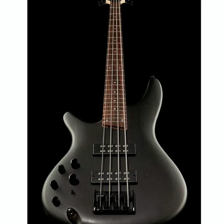 La basse électrique Ibanez SR300EBL-WK : Test, Avis