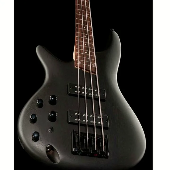 La basse électrique Ibanez SR300EBL-WK : Test, Avis