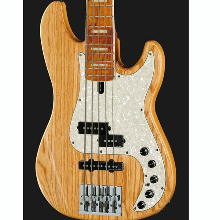 La basse électrique Marcus Miller P8-5 NT Comparatif, Test et Avis