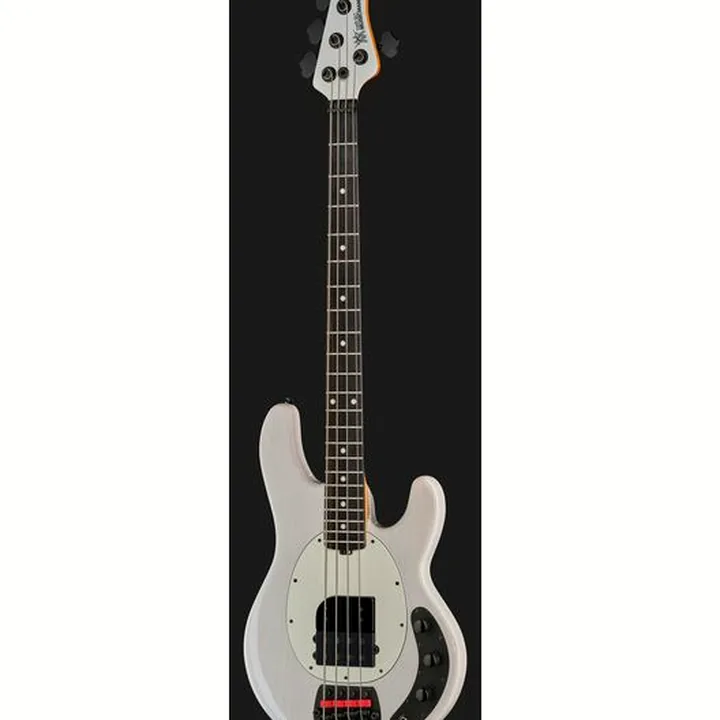 La basse électrique Music Man Tim Commerford StingRay Passiv Test & Avis