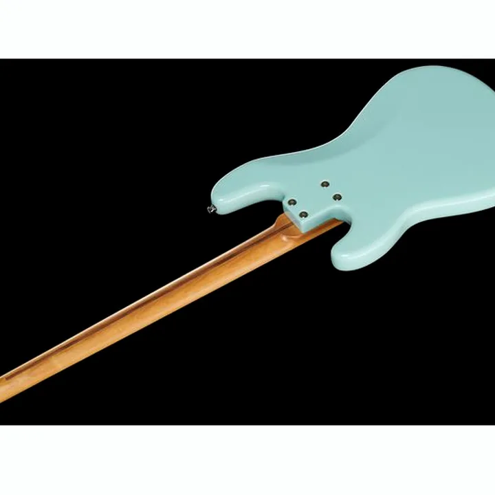 La basse électrique Vincent Bass Guitars Akkurat 4 Celeste Test et Avis