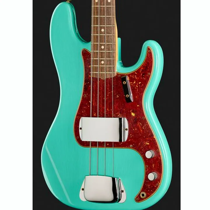 La basse Fender 60 P-Bass SFG Journeyman Relic : Comparatif, Avis & Test