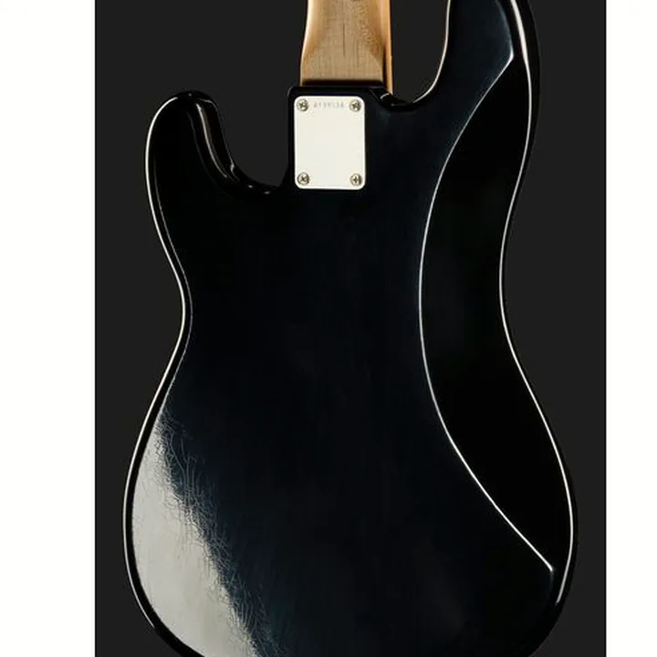 La basse Fender 69 P-Bass RW Black CC , Test et Avis