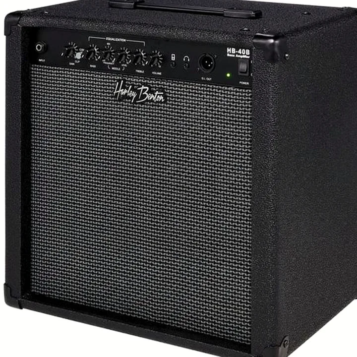 La basse Harley Benton HBP120BK LH Bundle 2 : Avis, Comparatif & Test
