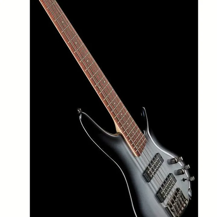 La basse Ibanez SR305E-MSS Test & Avis