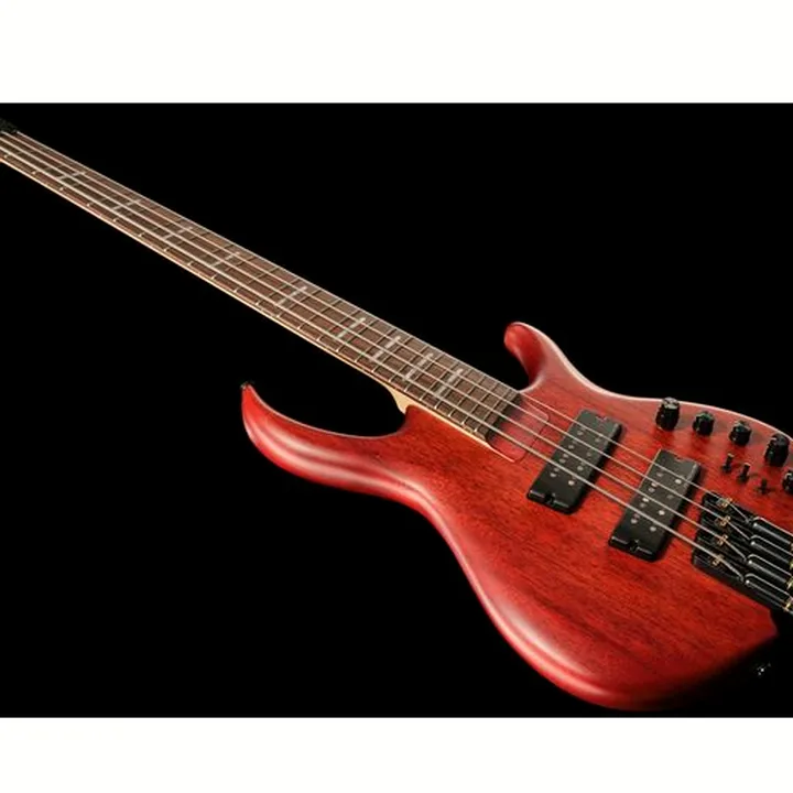 La basse Marcus Miller M6 Headless 4 MS / Comparatif, Avis & Test