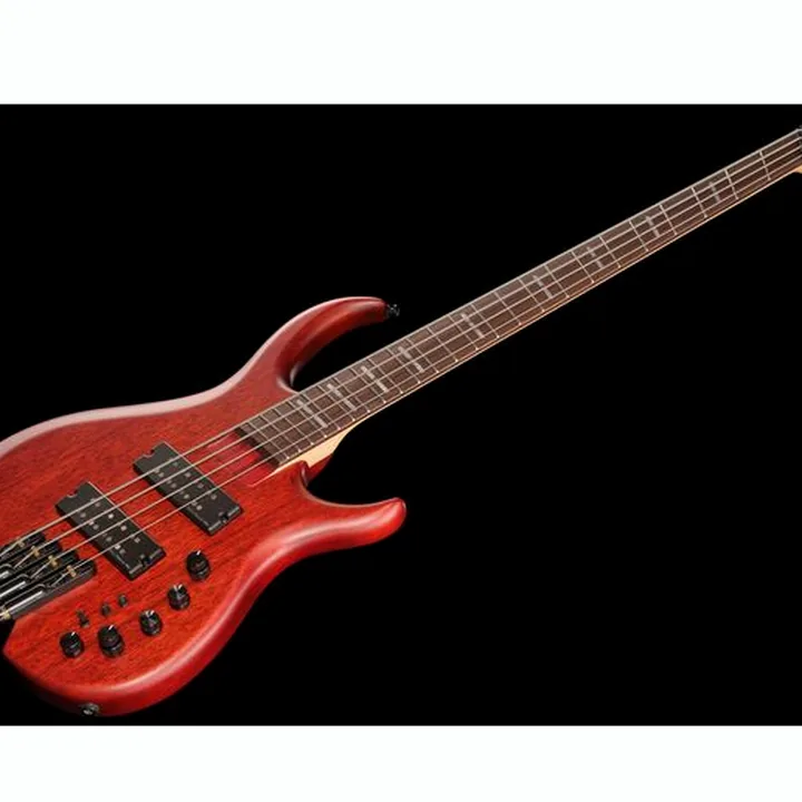 La basse Marcus Miller M6 Headless 4 MS / Comparatif, Avis & Test