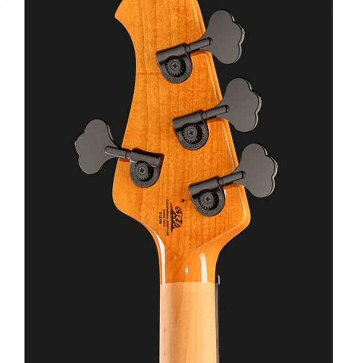 La basse Music Man Dark Ray Silverburst – Comparatif, Avis, Test