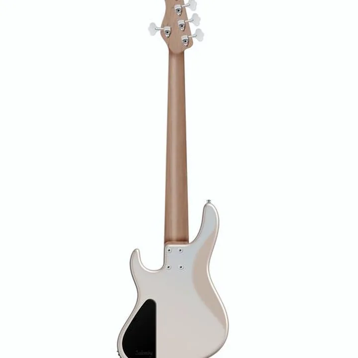 La basse Sadowsky MetroExp24 Mod 5 Morado WH Test et Avis