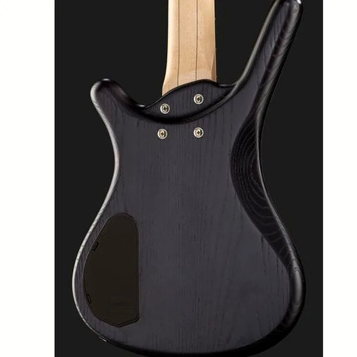 La basse Warwick RB Corvette $$ 5 FL NB TS – Avis & Test