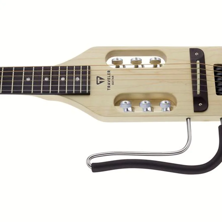 La guitare acoustique Traveler Guitar Ultra Light Maple LH Natural Avis, Comparatif & Test