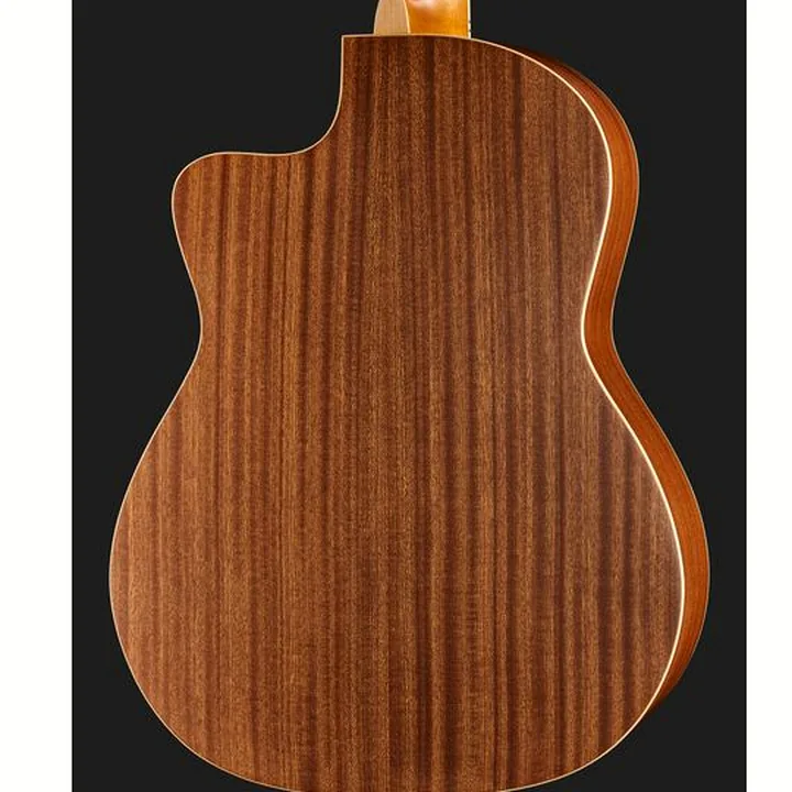 La guitare classique Cordoba C4 CE Edgeburst Iberia : Avis, Test & Comparatif