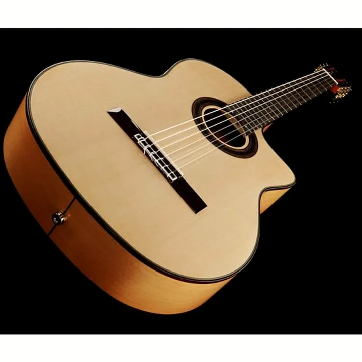 La guitare classique Cordoba GK Studio / Test et Avis