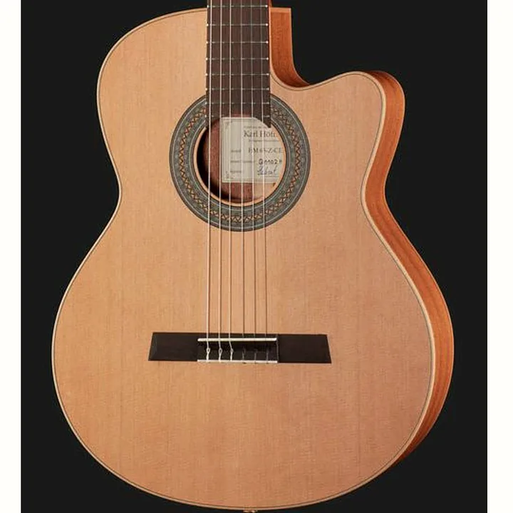 La guitare classique Höfner HM65-Z-CE – Avis, Test et Comparatif