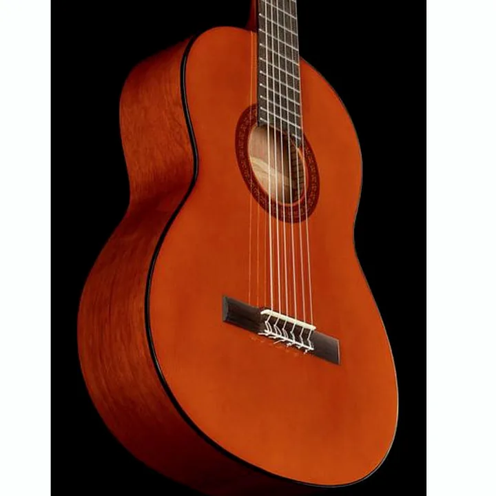 La guitare classique Thomann C-403 NT Set / Avis, Comparatif & Test