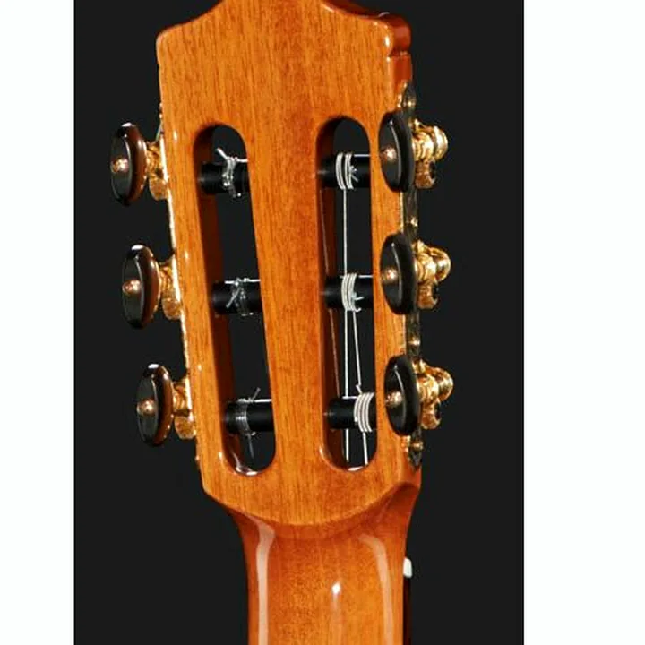La guitare Cordoba GK Studio Negra , Test et Avis