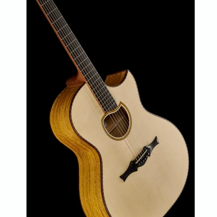 La guitare Cuntz Guitars CWG-23S Muving Custom Test, Avis