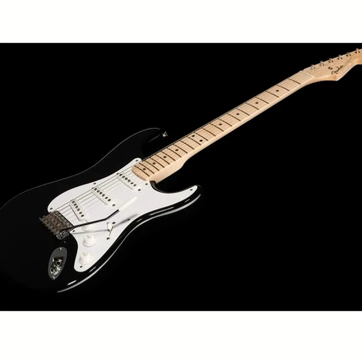 La guitare électrique Fender 50 Strat Black NOS : Avis, Comparatif, Test