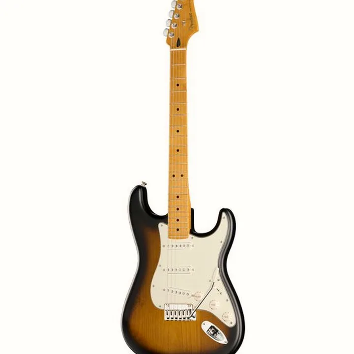 Guitare électrique Fender Exclusive Ens Strat MN STN 2TS
