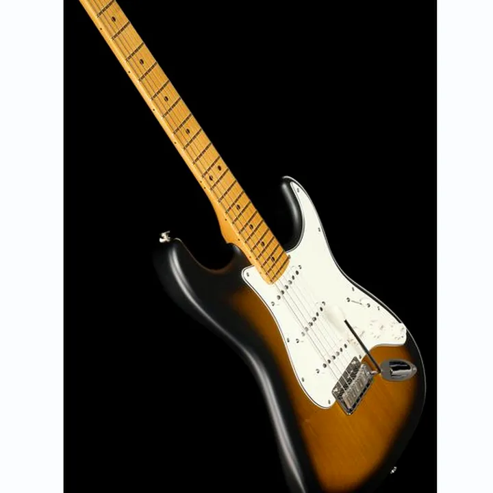 La guitare électrique Fender Exclusive Ens Strat MN STN 2TS Comparatif, Avis & Test