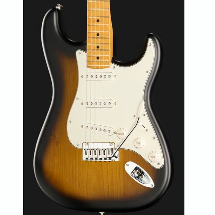 La guitare électrique Fender Exclusive Ens Strat MN STN 2TS Comparatif, Avis & Test