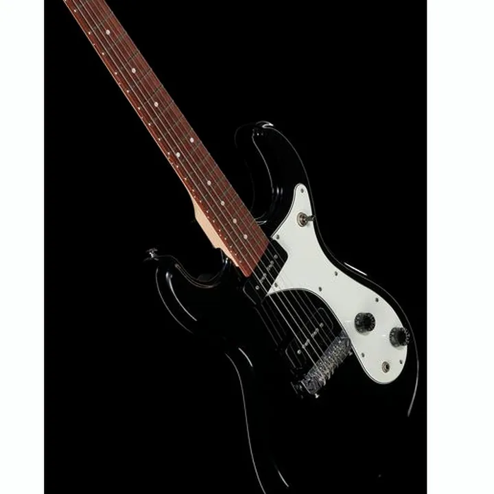 La guitare électrique Harley Benton MR-Classic BK Avis, Comparatif & Test