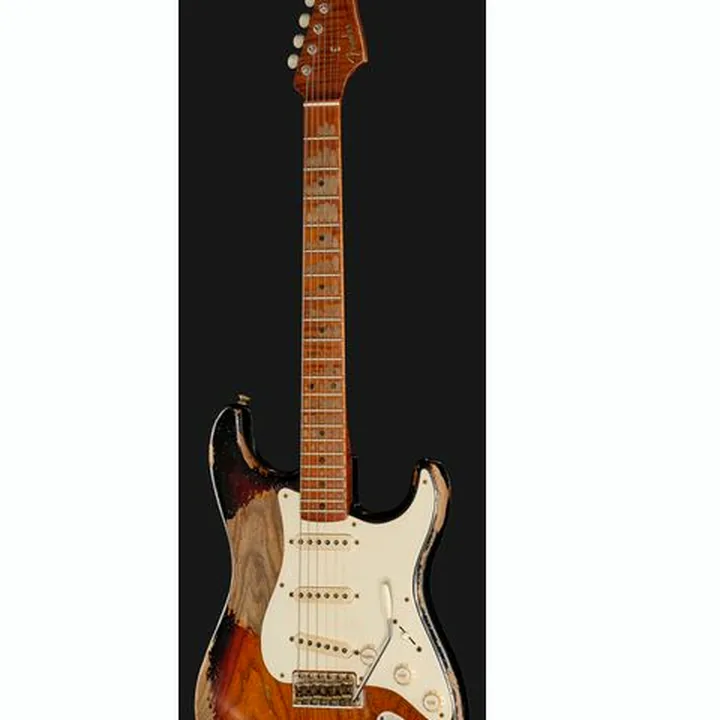 La guitare Fender 50 Strat 3TS Ultra Relic MBAH Test et Avis