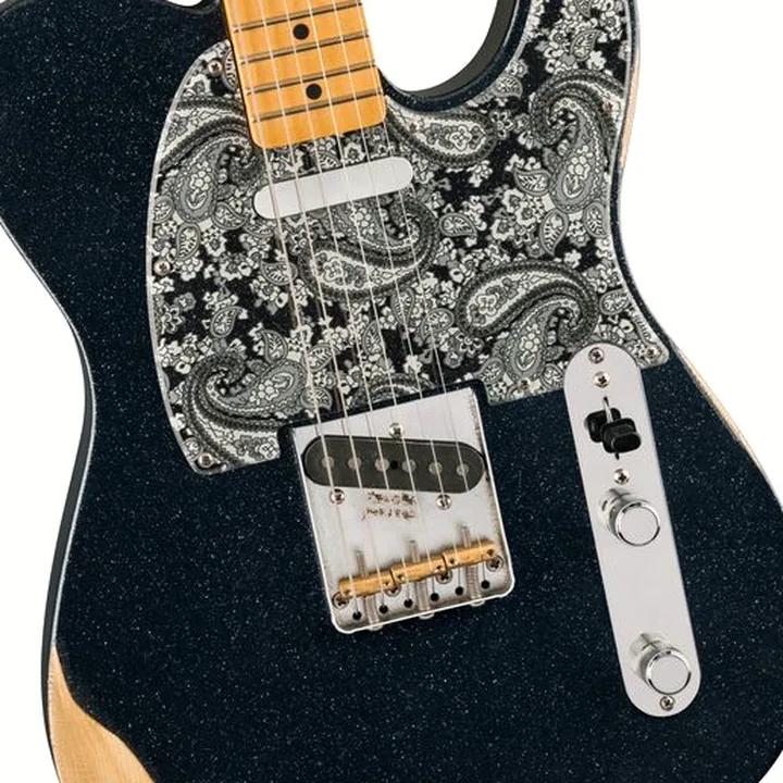 La guitare Fender Brad Paisley Road Worn Tele BK Comparatif, Avis et Test