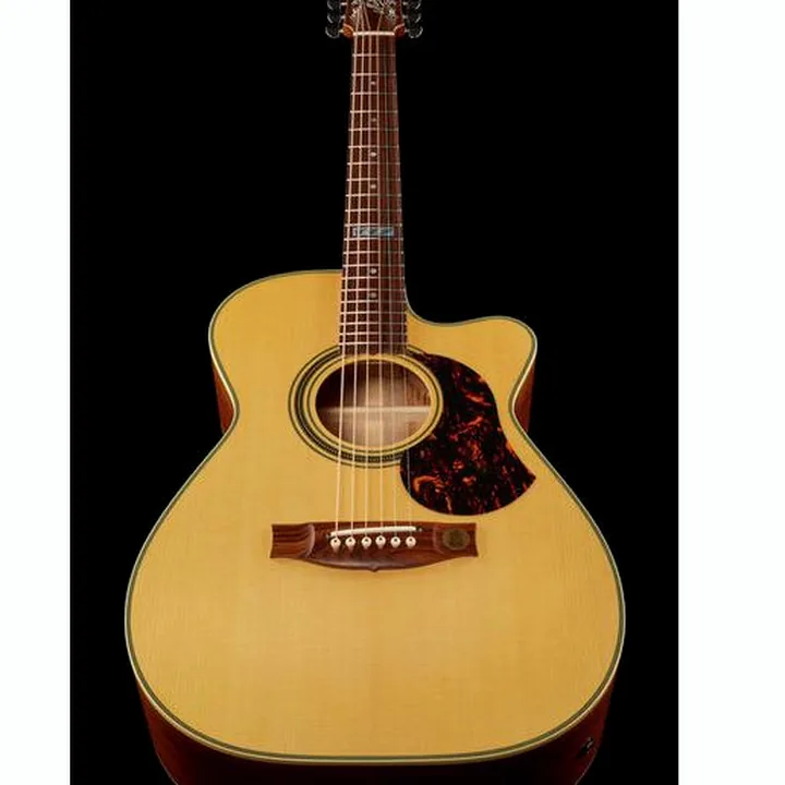 La guitare folk Maton EBG808C Tommy Emmanuel w/ Case / Test, Comparatif & Avis