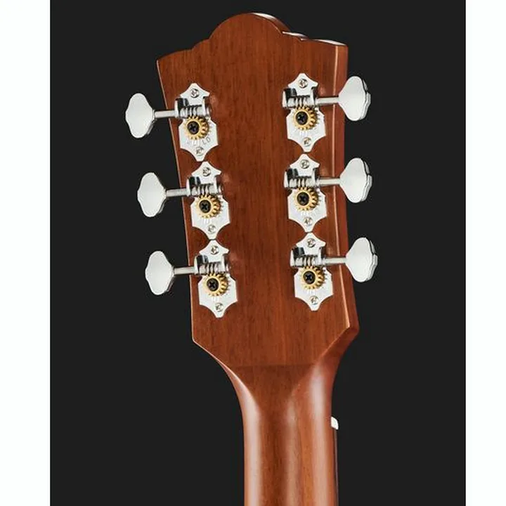 La guitare Guild M-240E Troubadour Westerly – Test, Avis et Comparatif