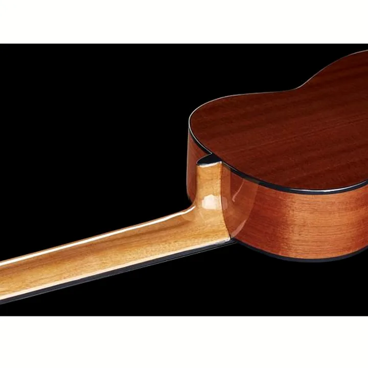 La guitare Thomann Classica Fusion 8 String : Avis, Test