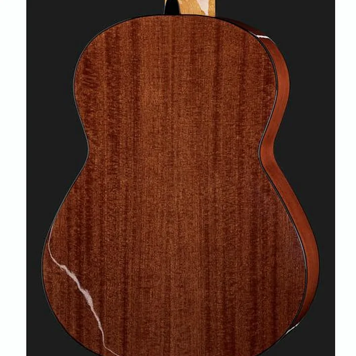 La guitare Thomann Classica Fusion 8 String : Avis, Test