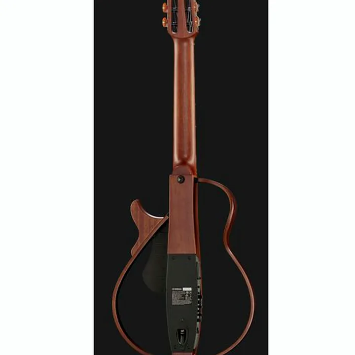 La guitare Yamaha SLG200N NA / Test & Avis