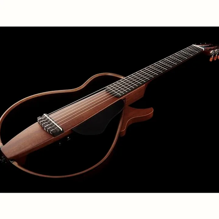 La guitare Yamaha SLG200N NA / Test & Avis