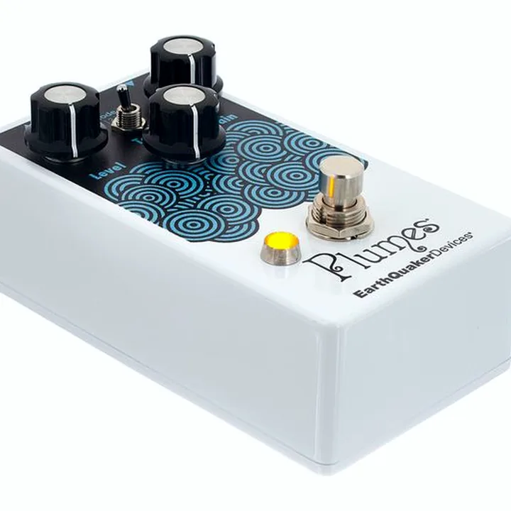 La pédale EarthQuaker Devices 70th Anniv. Plumes S Shredder , Test & Avis