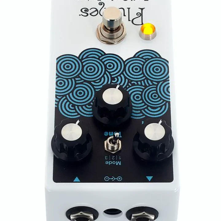 La pédale EarthQuaker Devices 70th Anniv. Plumes S Shredder , Test & Avis