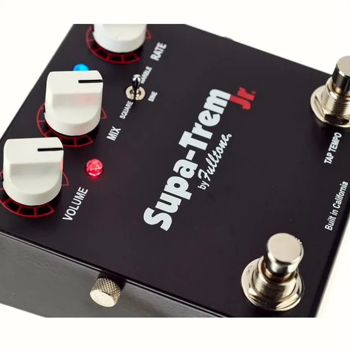 La pédale Fulltone Supa-Trem Jr Tremolo / Comparatif, Test & Avis