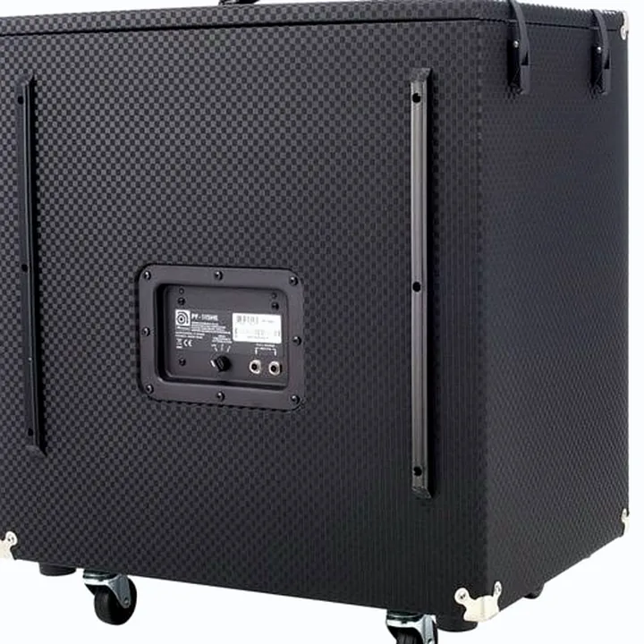 Le baffle Ampeg PF-115HE Portaflex / Avis, Comparatif & Test