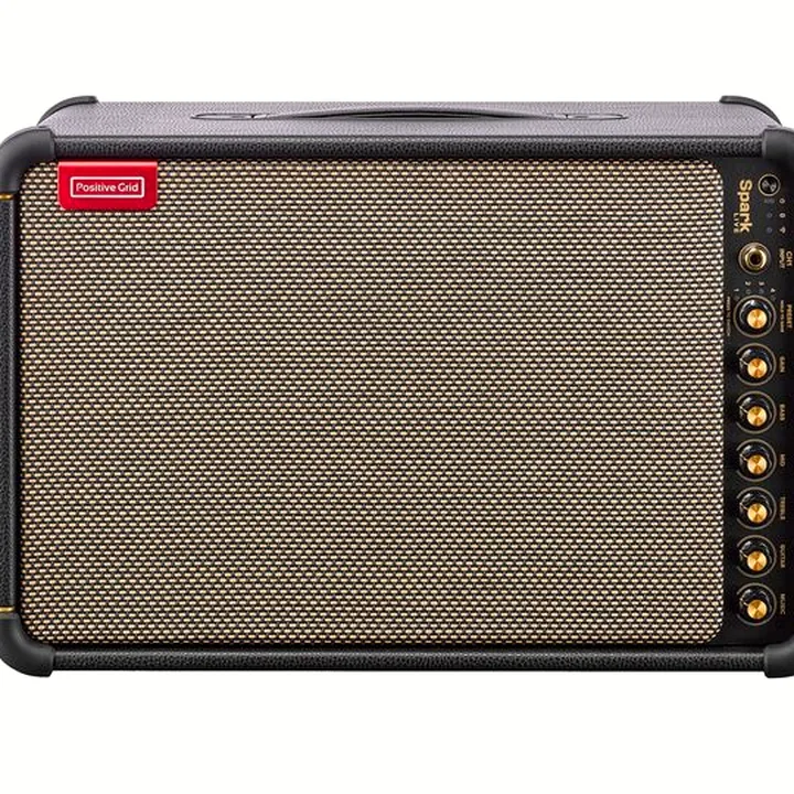 Le baffle guitare Positive Grid Spark Live Avis, Test, Comparatif