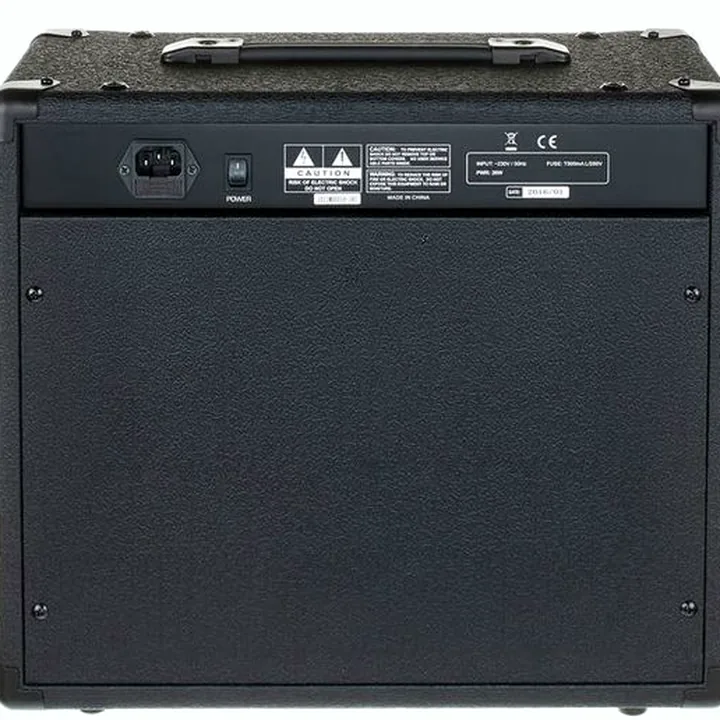 Le combo guitare électrique Stagg 20 AA R Acoustic Combo Comparatif, Avis & Test